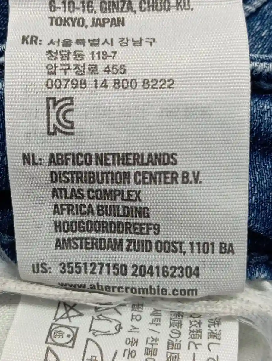 HOLLISTER Destroyed Jeans Bild 4