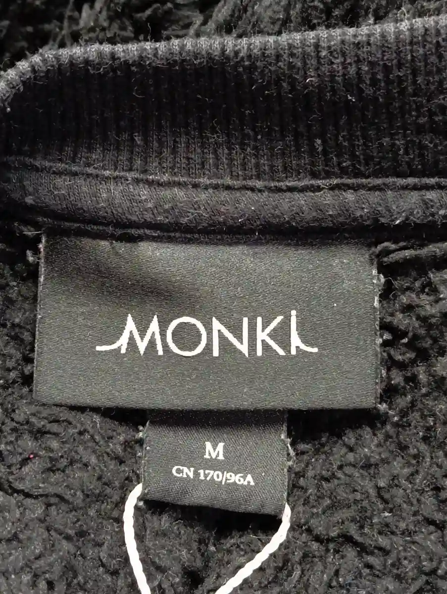 MONKI Pullover Bild 3