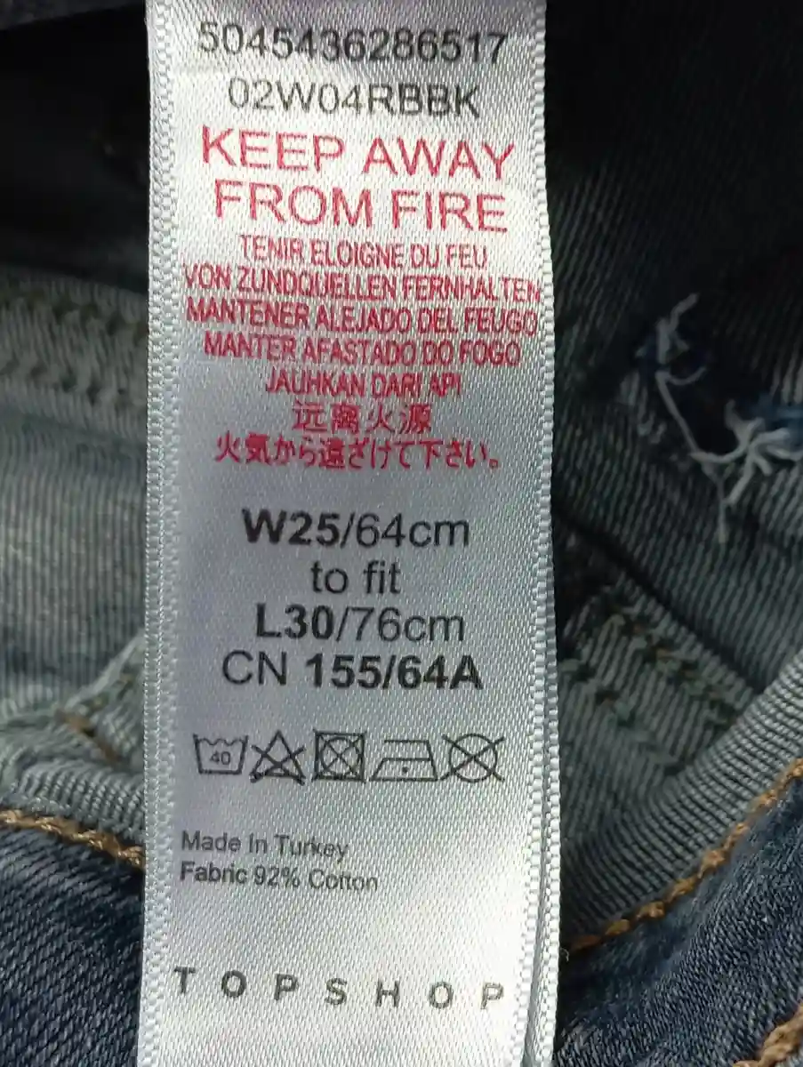 TOPSHOP Jeans Straight Leg Bild 3