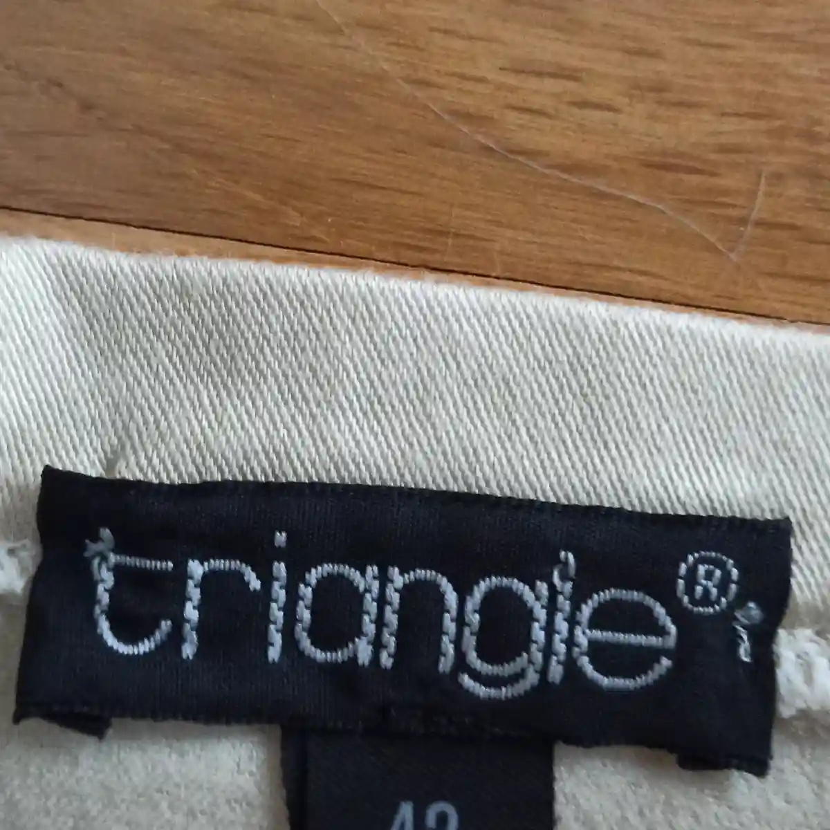 TRIANGLE Bleistiftrock Bild 2