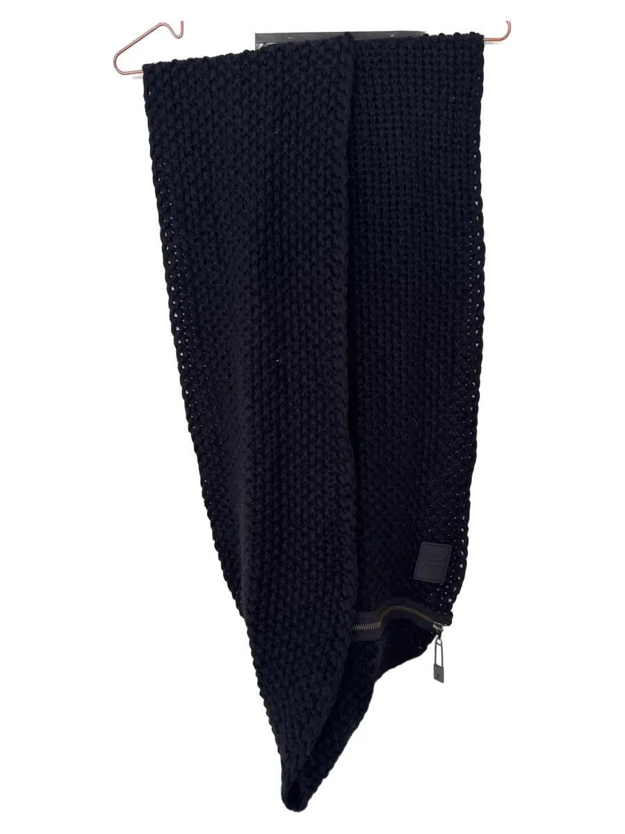 ONEPIECE Schal
