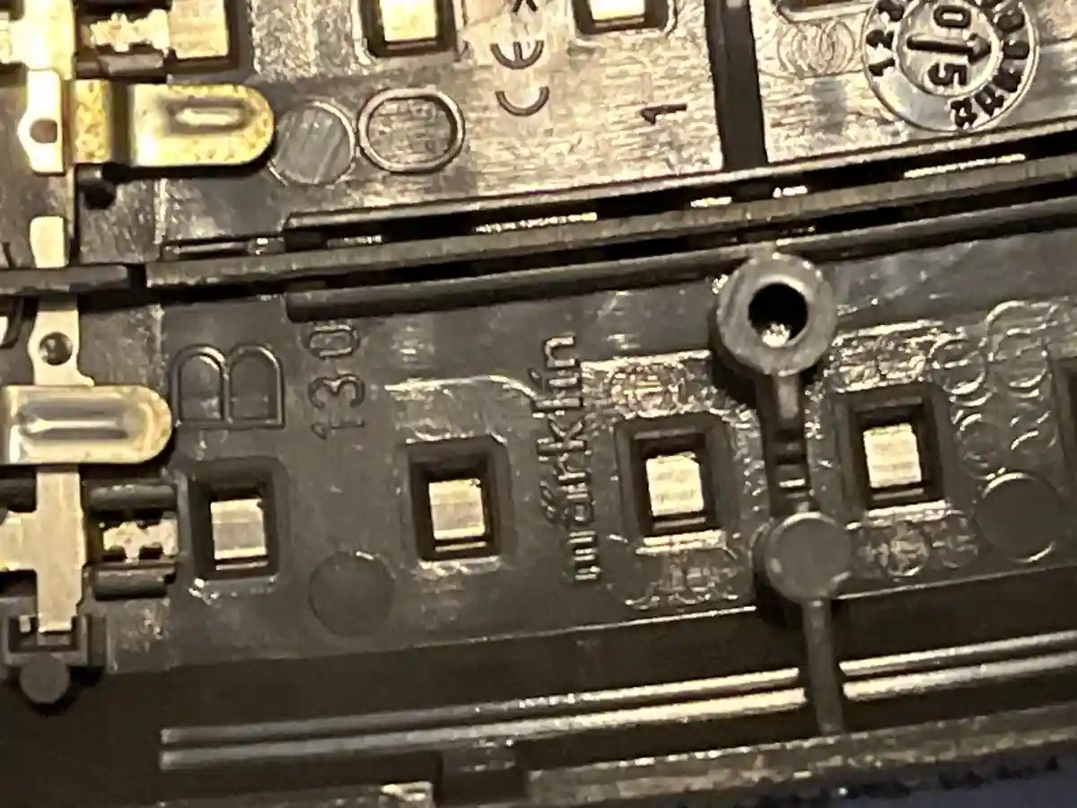 MÄRKLIN Modelleisenbahn Gleismaterial Bild 2