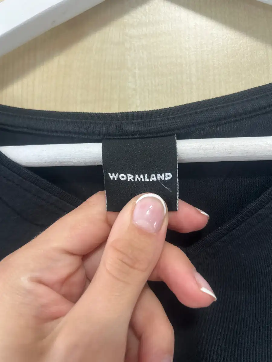 WORMLAND T-Shirt Bild 4