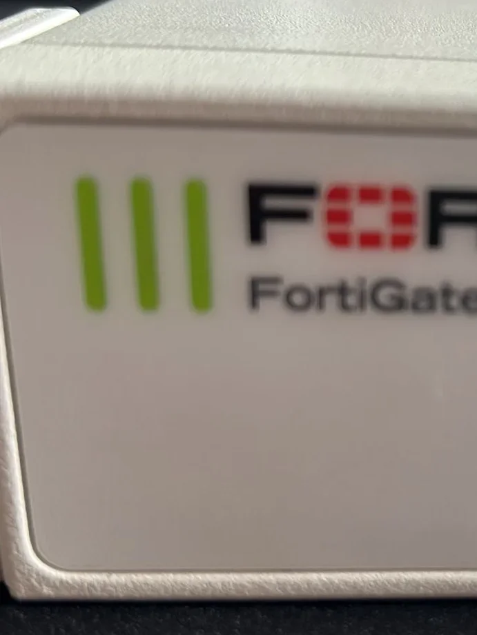 FORTINET Router Bild 2
