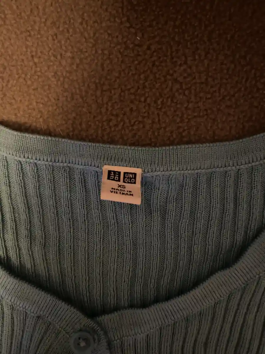 UNIQLO Strickjacke Bild 4