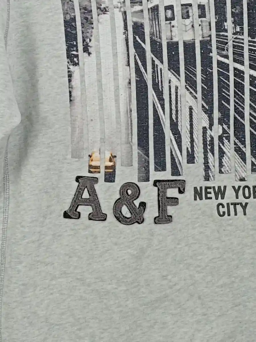 ABERCROMBIE & FITCH Sweatshirt Bild 2