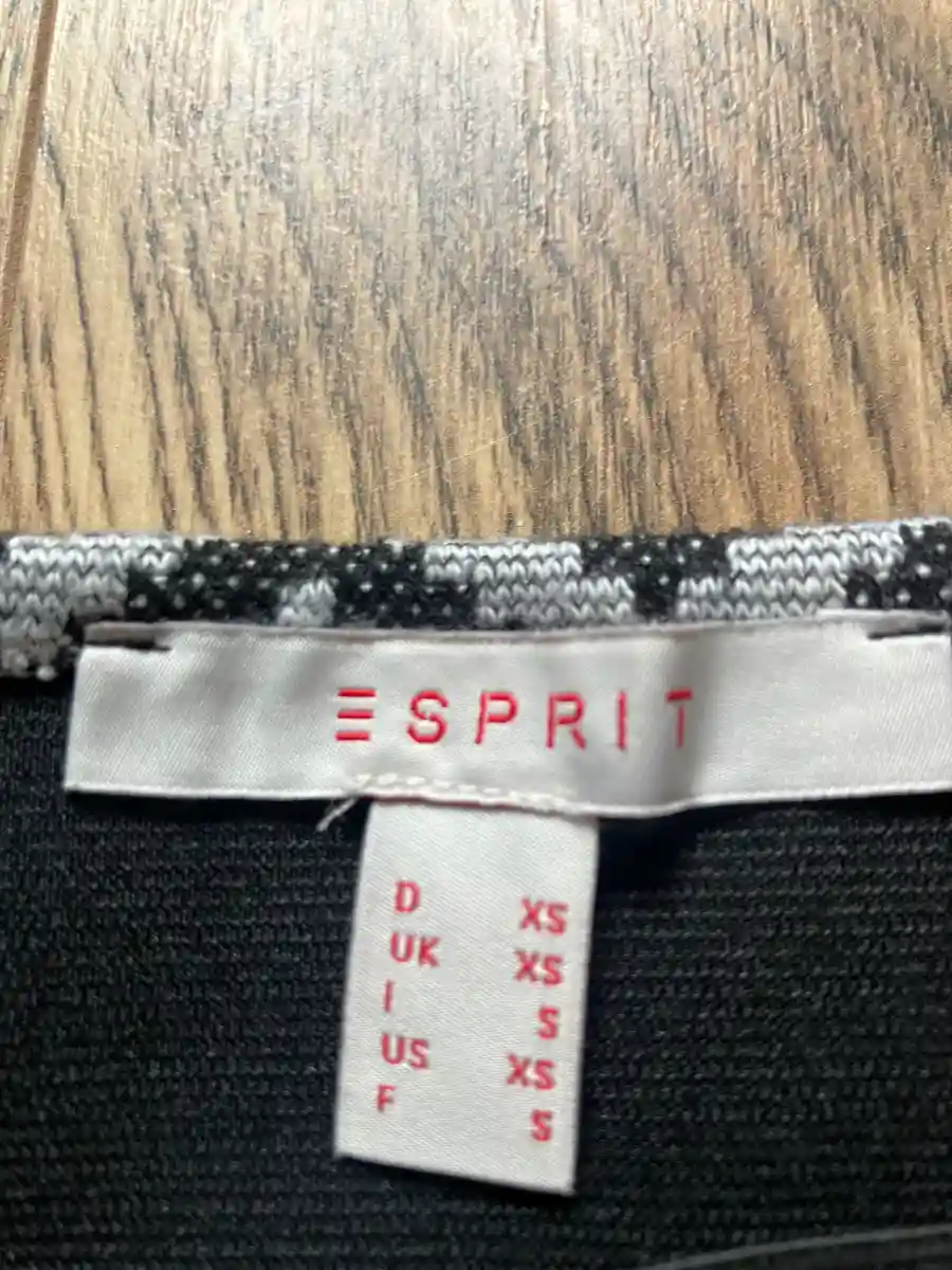 ESPRIT Wickelrock Bild 3