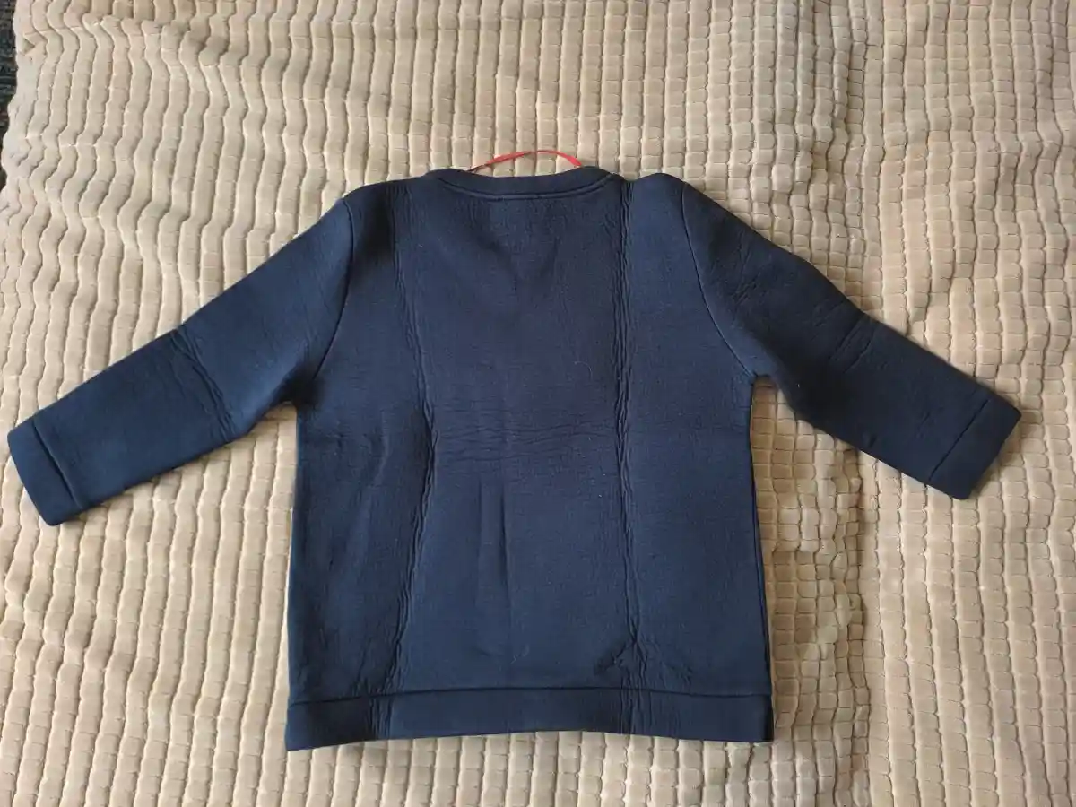 COS Pullover Bild 3
