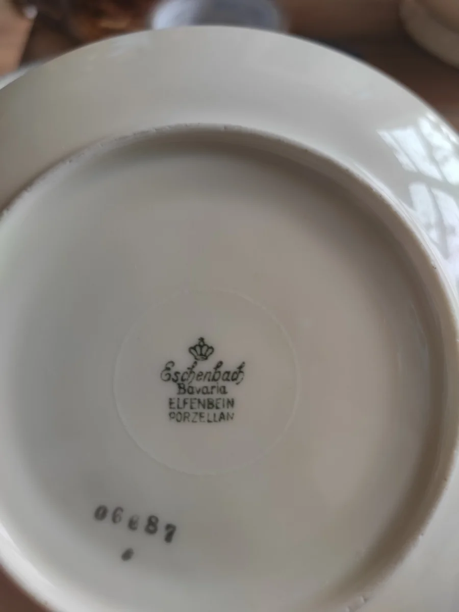 ESCHENBACH PORZELLAN Espressotasse mit Unterteller Bild 3