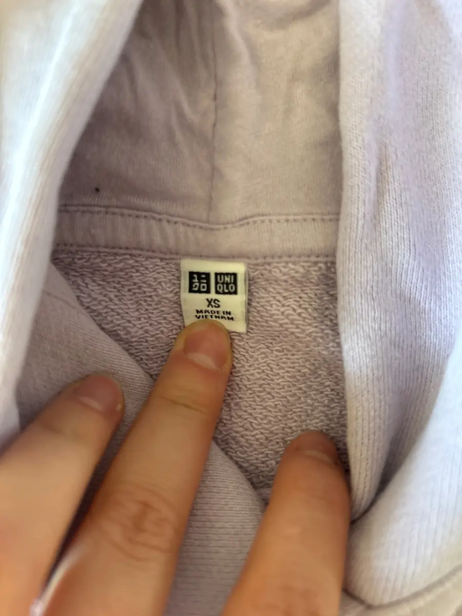 UNIQLO Kapuzenpullover Bild 2