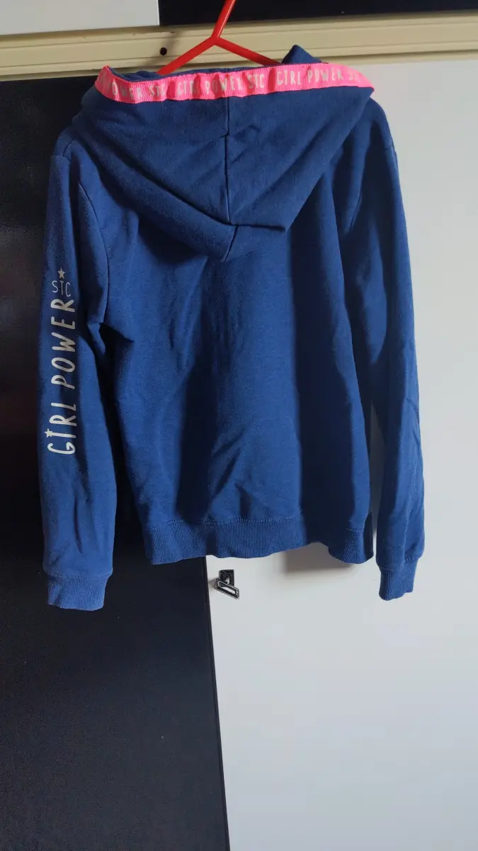 RICCARDO Sweatjacke Bild 2