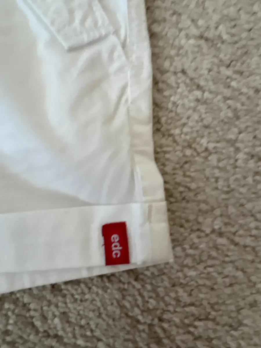 EDC BY ESPRIT Shorts Bild 6