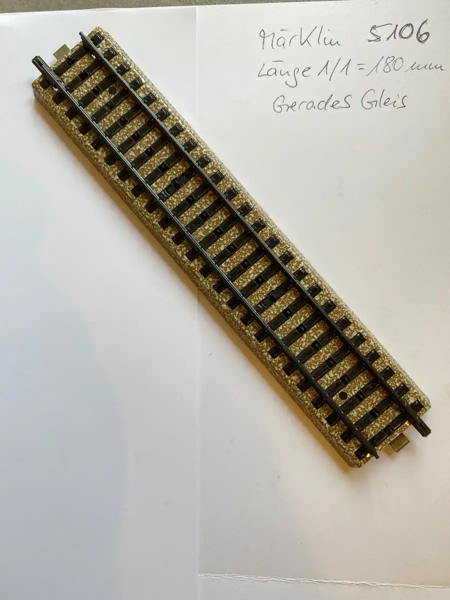MÄRKLIN Modelleisenbahn Gleismaterial Bild 2