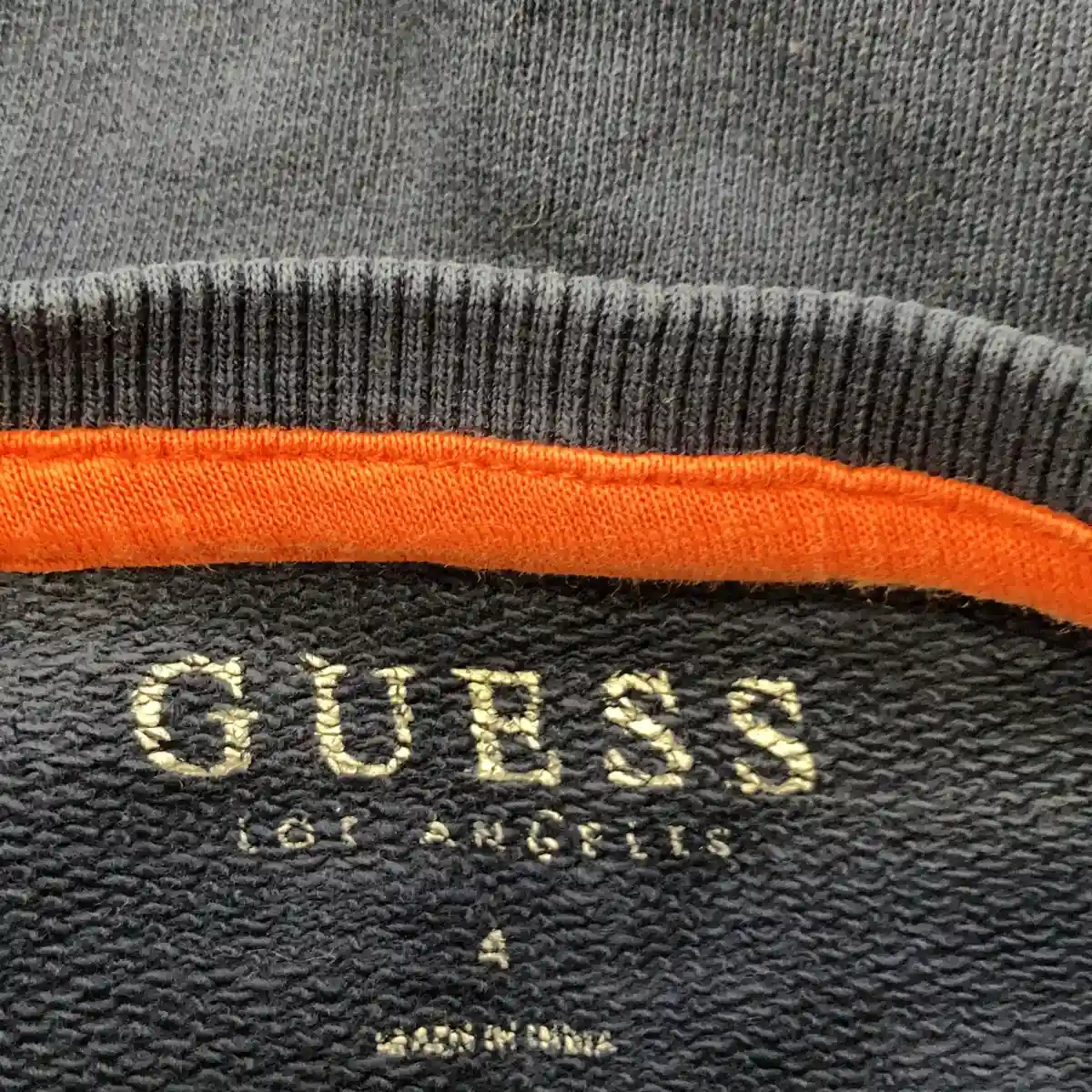 GUESS Pullover Bild 4