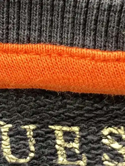 GUESS Pullover Bild 2