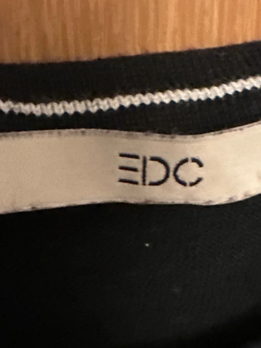 EDC BY ESPRIT Pullover Bild 4
