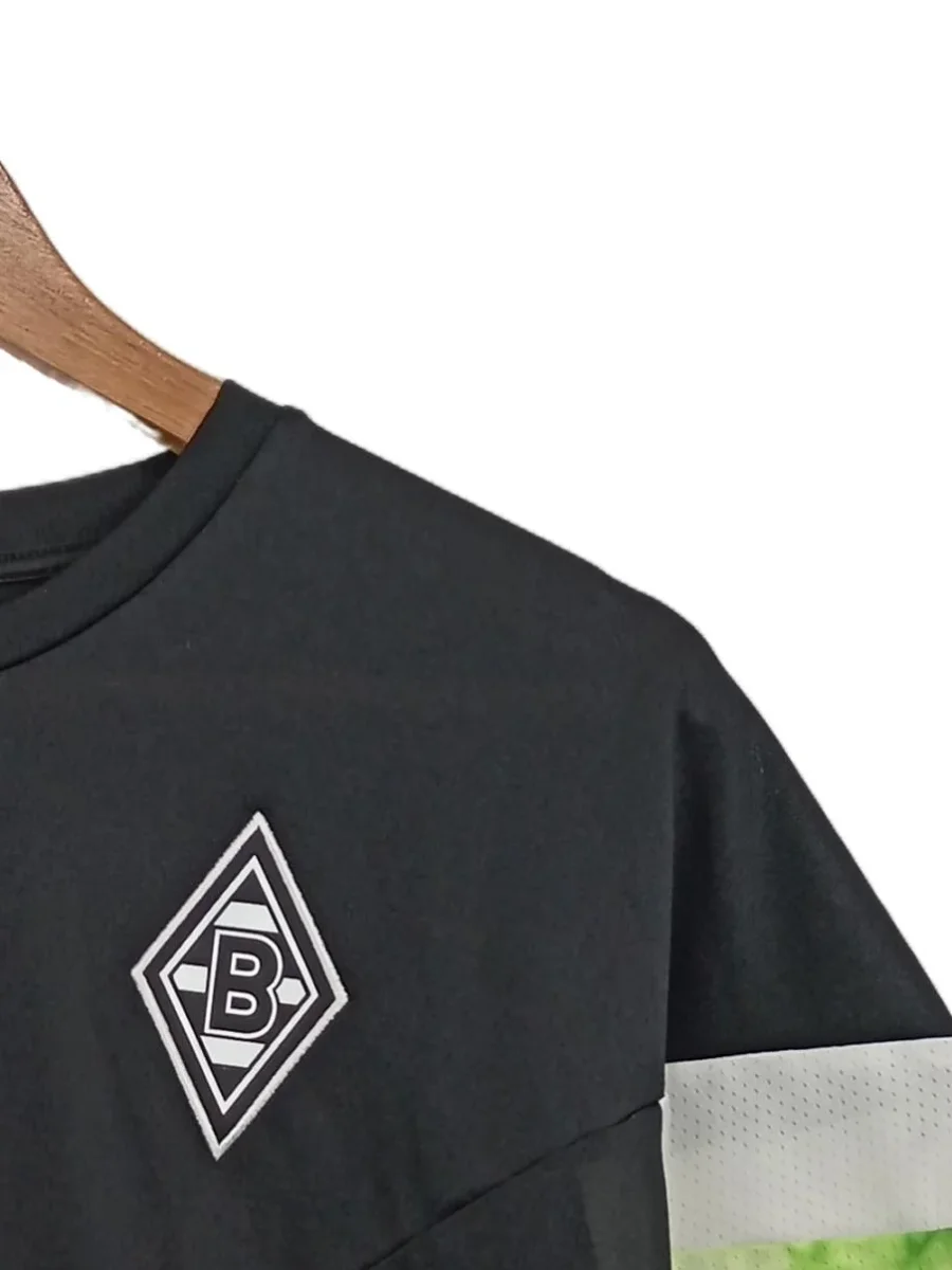 PUMA Fußball Trikot Bild 4