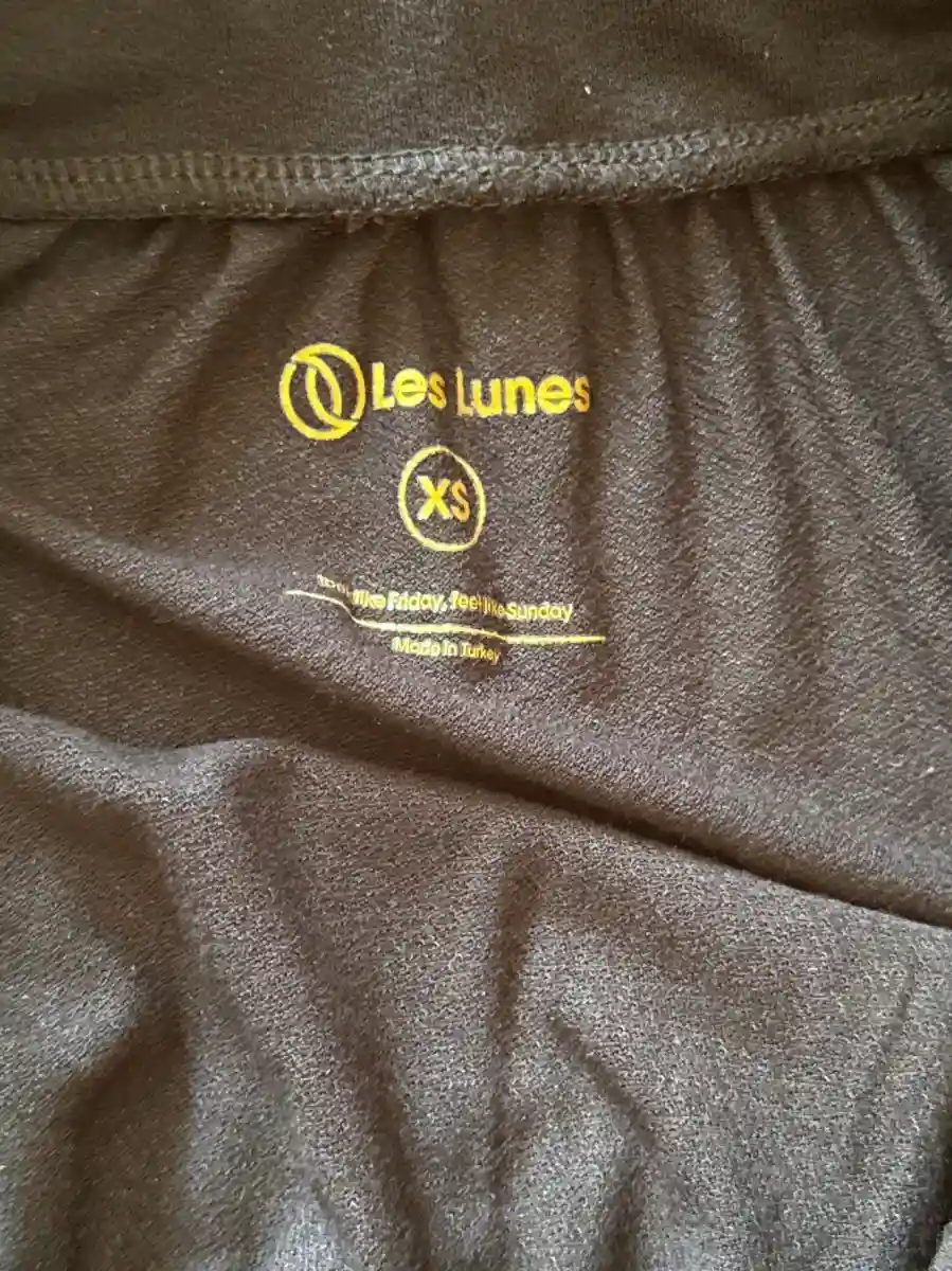 LES LUNES A-Linienrock Bild 3