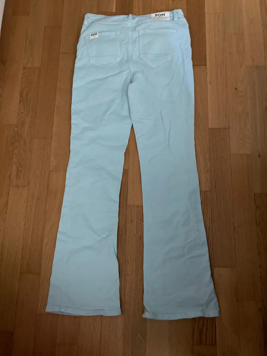 POM AMSTERDAM Jeans Bootcut Bild 4