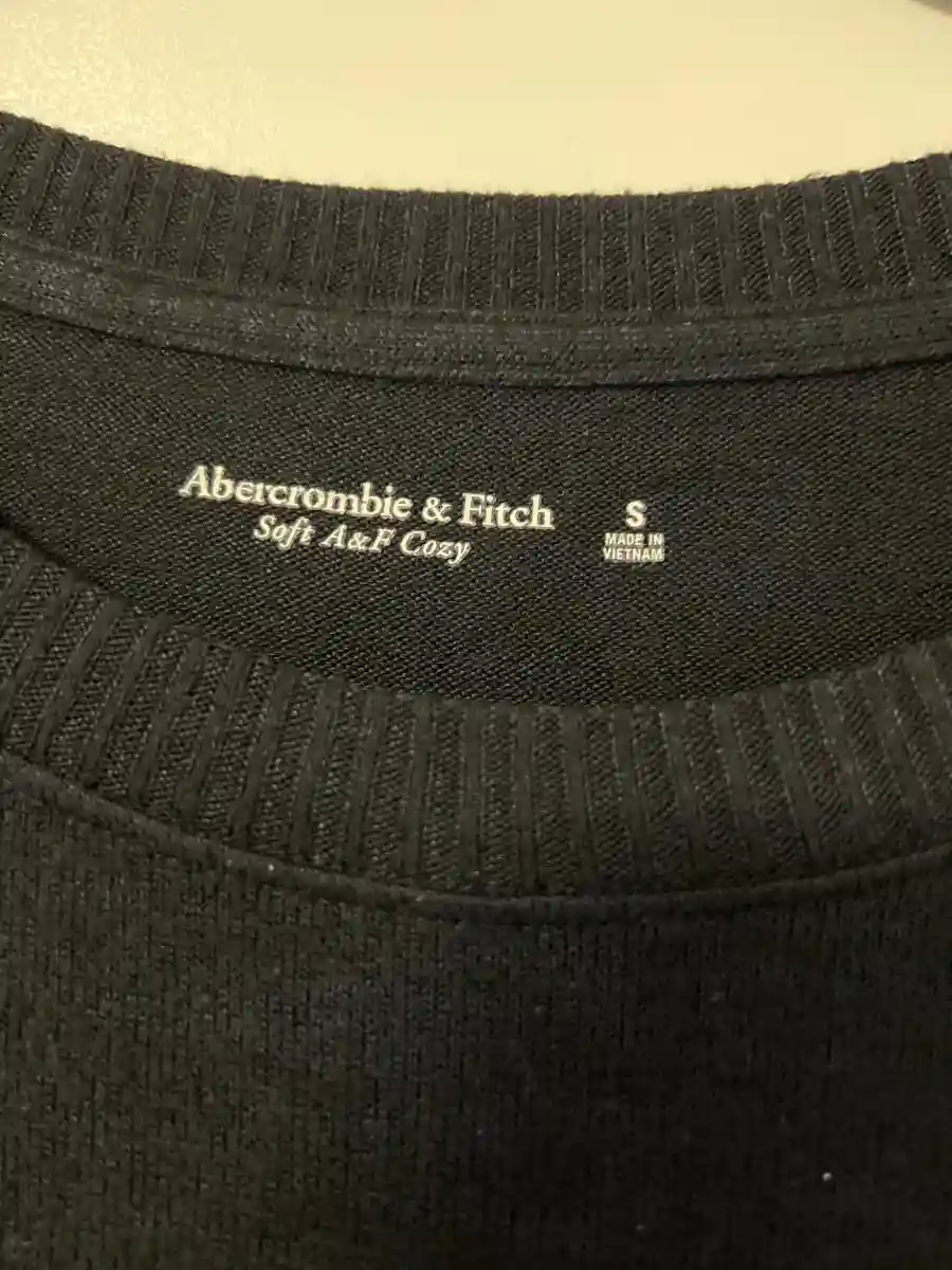 ABERCROMBIE & FITCH Body Bild 6