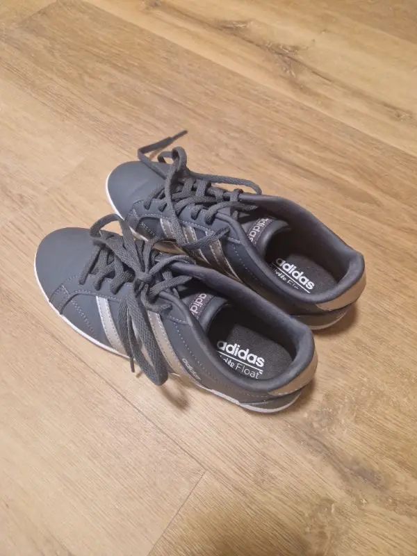 ADIDAS Sneaker low Bild 2