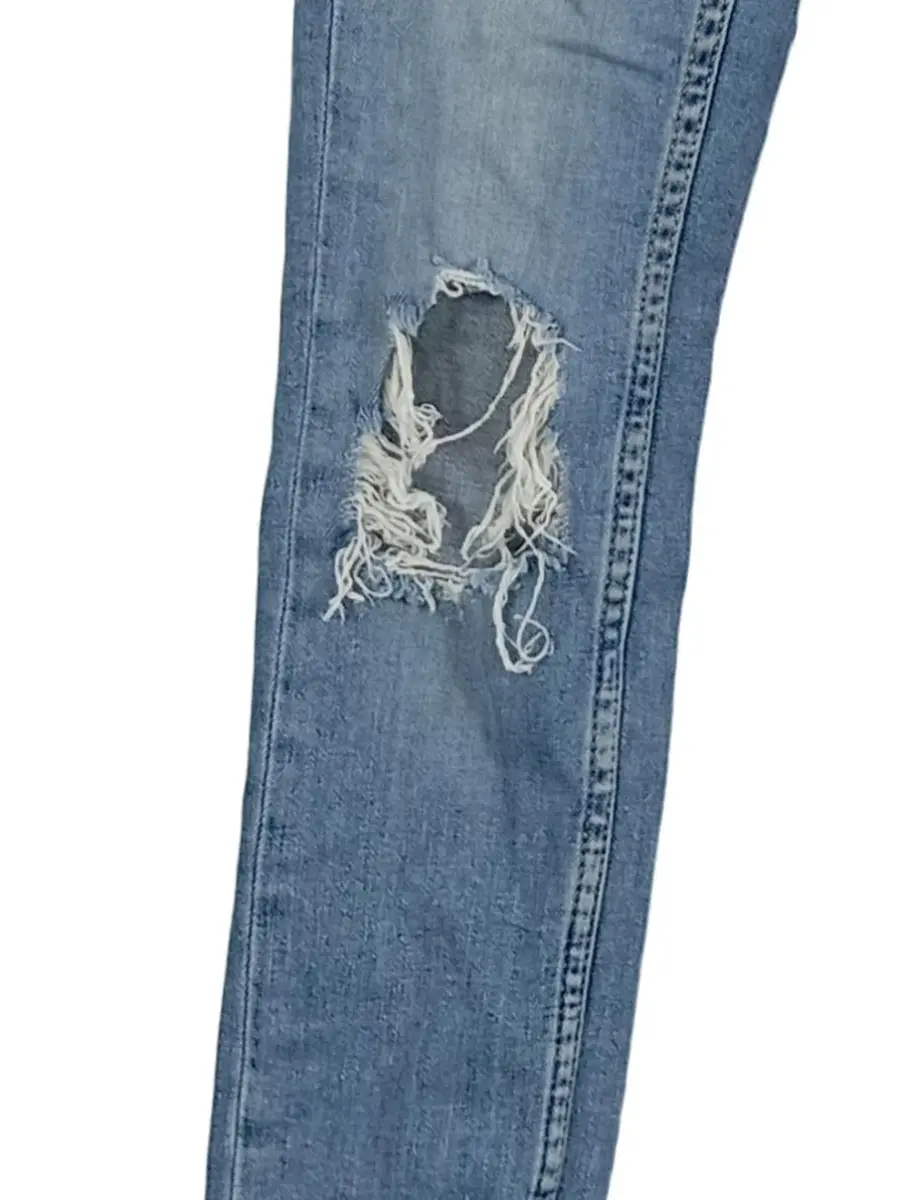 GINA TRICOT Destroyed Jeans Bild 2