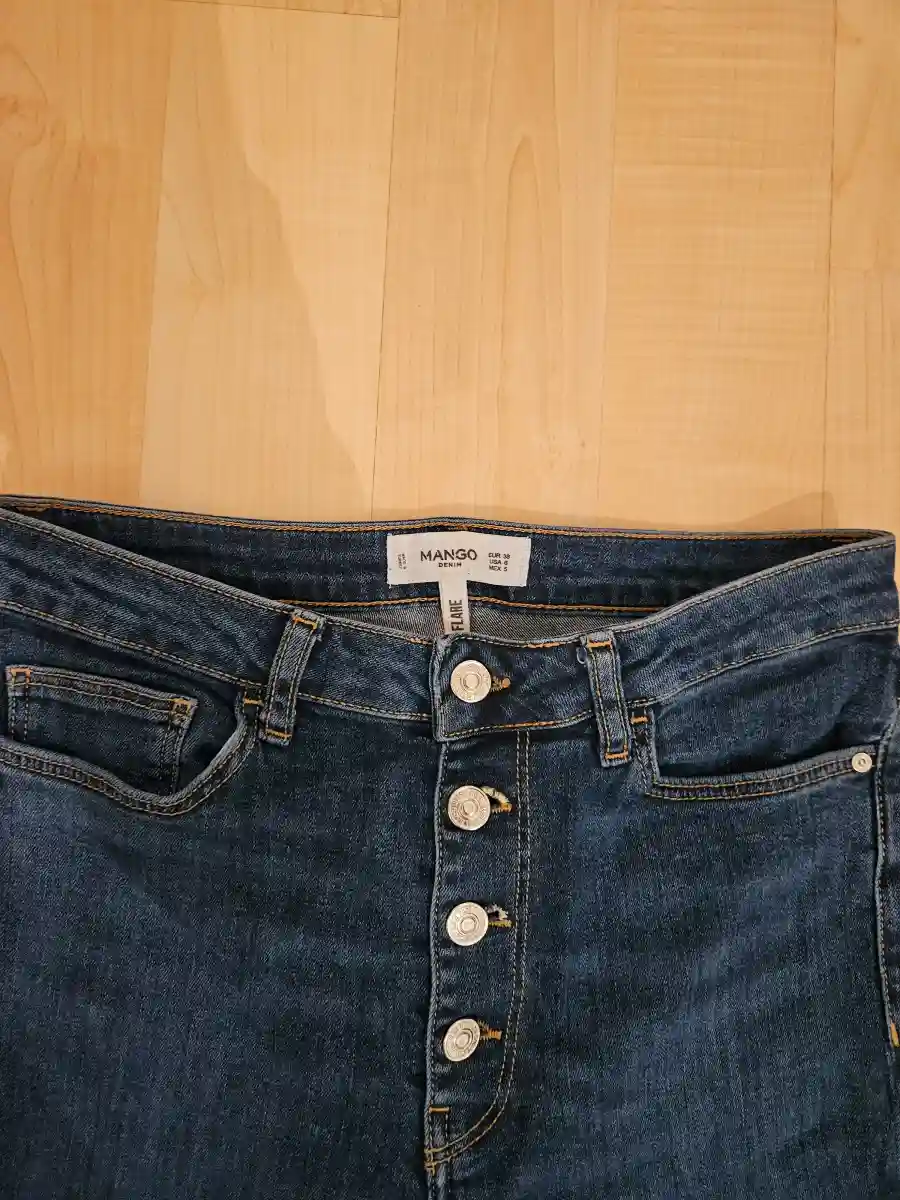 MANGO Jeans Bootcut Bild 3