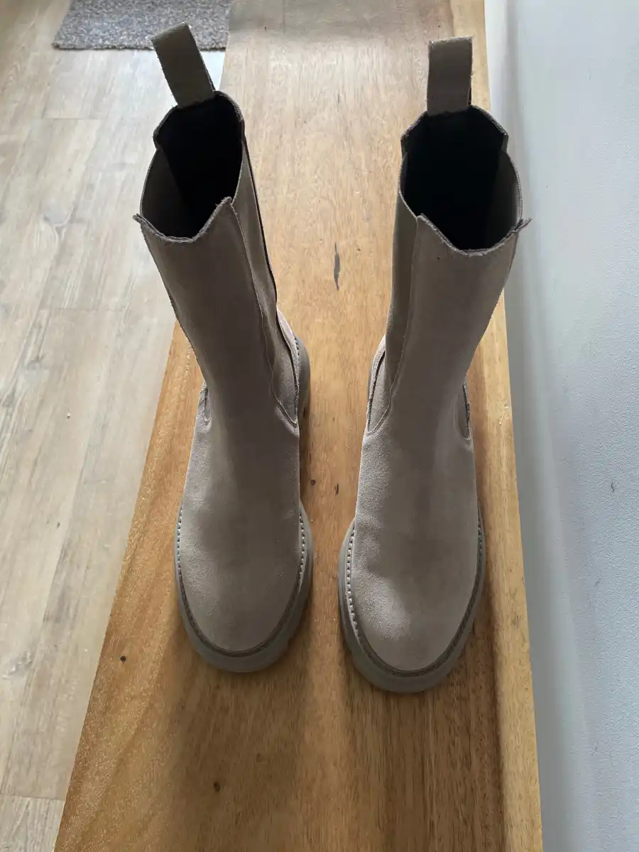 KMB Stiefelette Bild 5