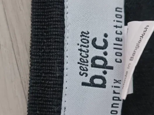 BPC Strickjacke Bild 4