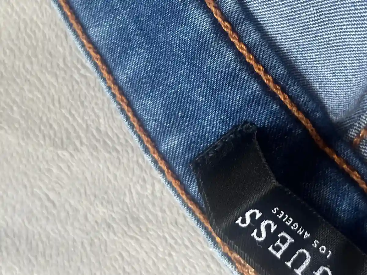 GUESS Jeans Slim Fit Bild 3