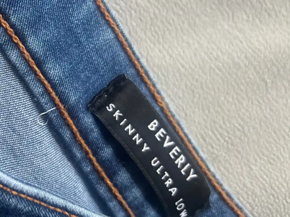 GUESS Jeans Slim Fit Bild 4