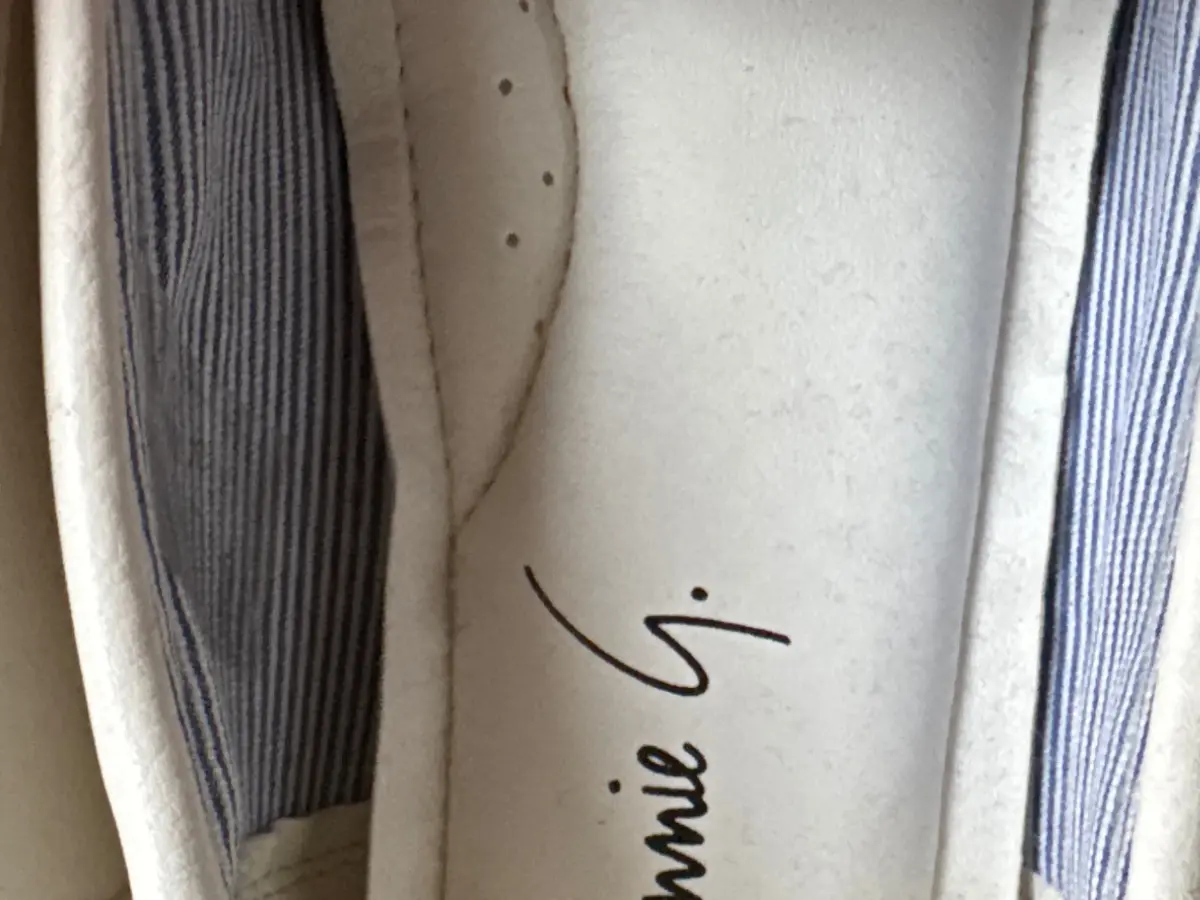 ANNIE G. Slipper Bild 4