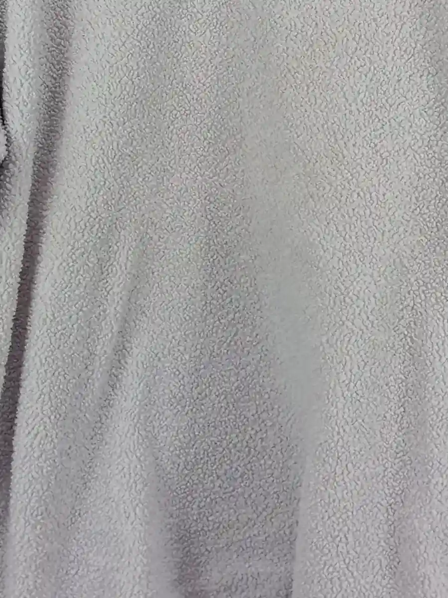 COS Pullover Bild 3