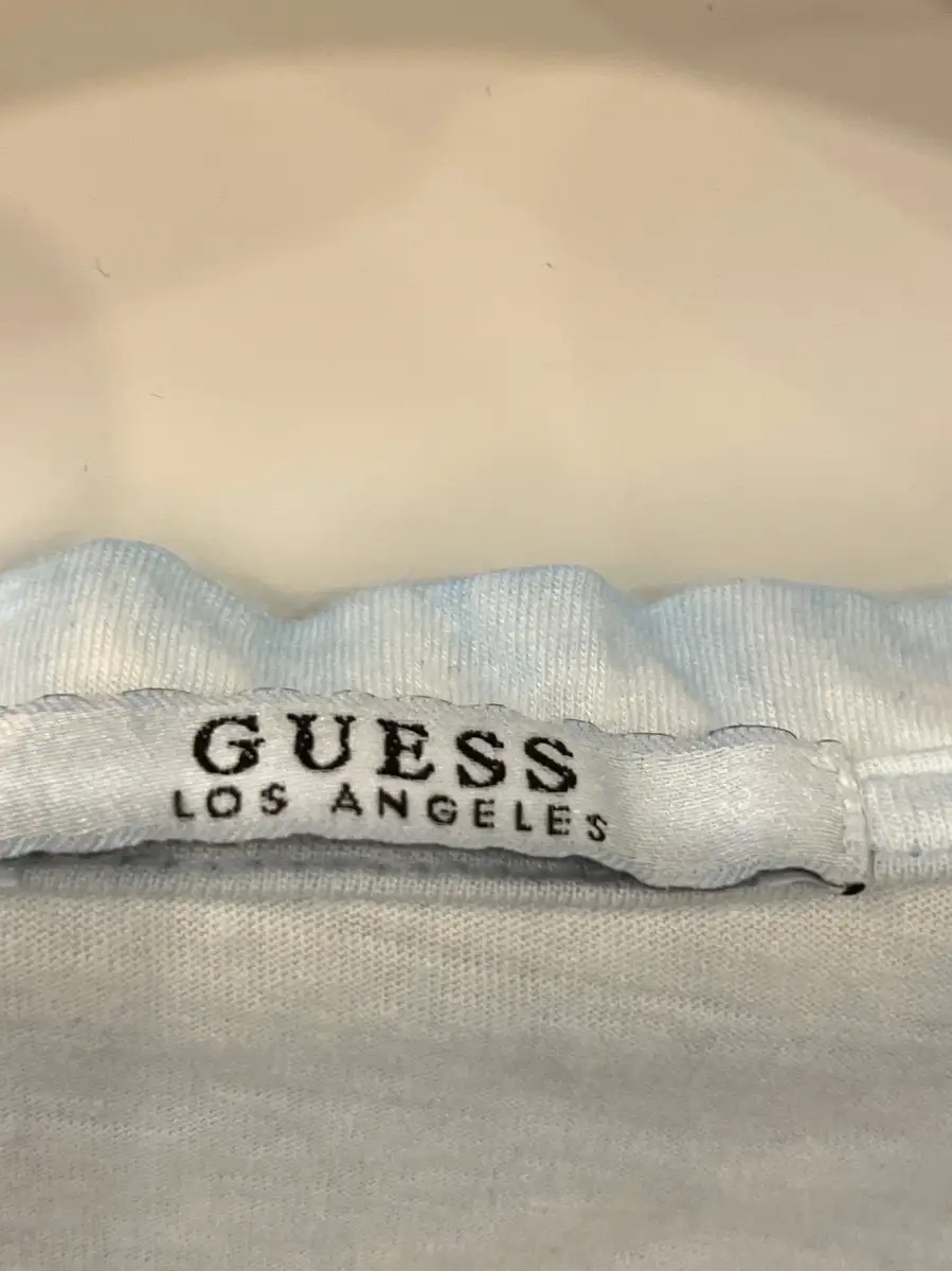 GUESS T-Shirt Bild 5
