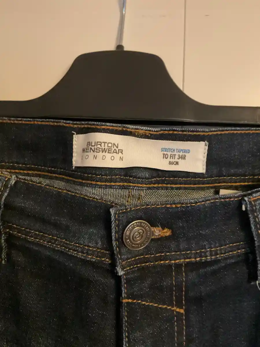 BURTON MENSWEAR LONDON Jeans Tapered Fit Bild 6