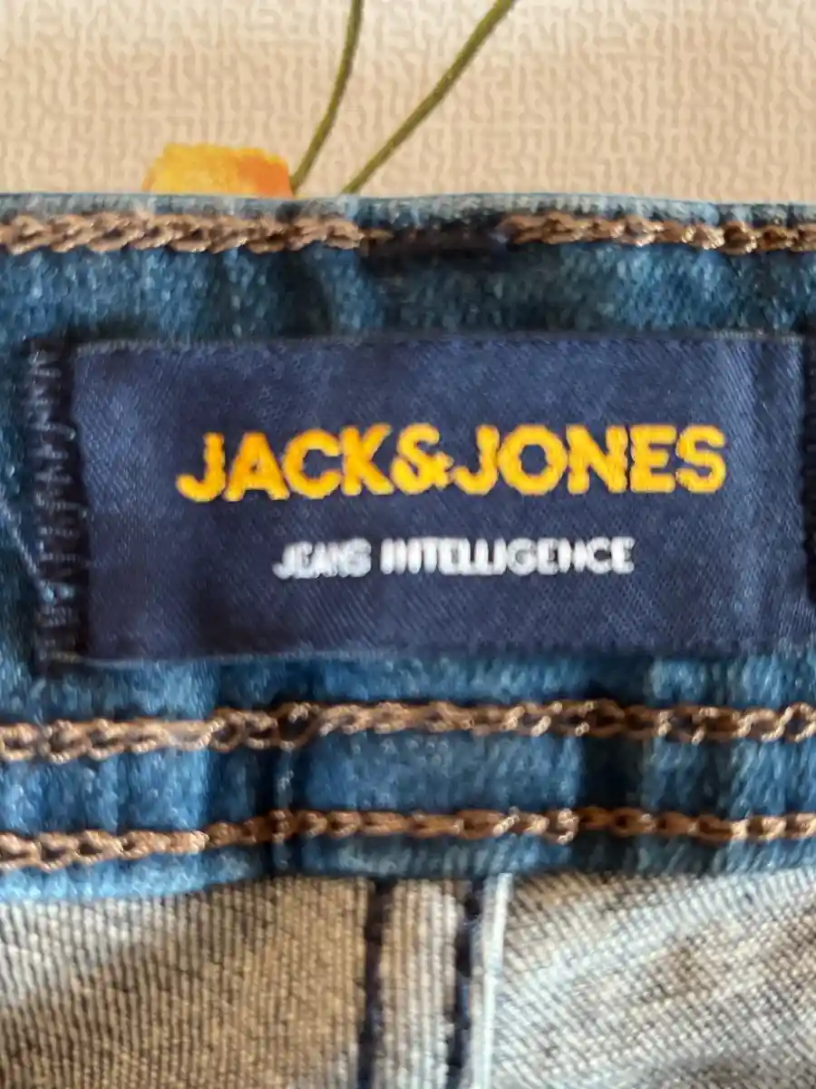 JACK & JONES Destroyed Jeans Bild 5