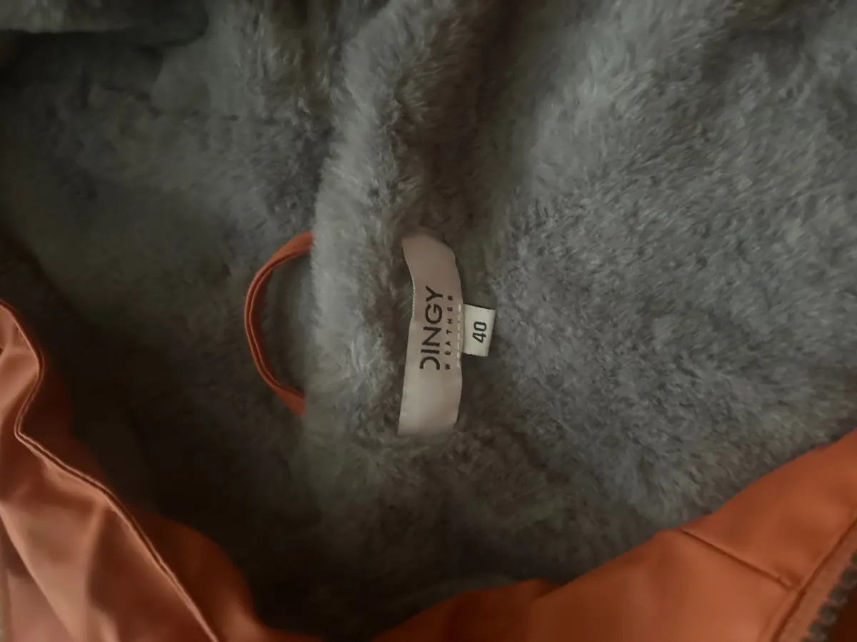 DINGY WEATHER Regenjacke Bild 4