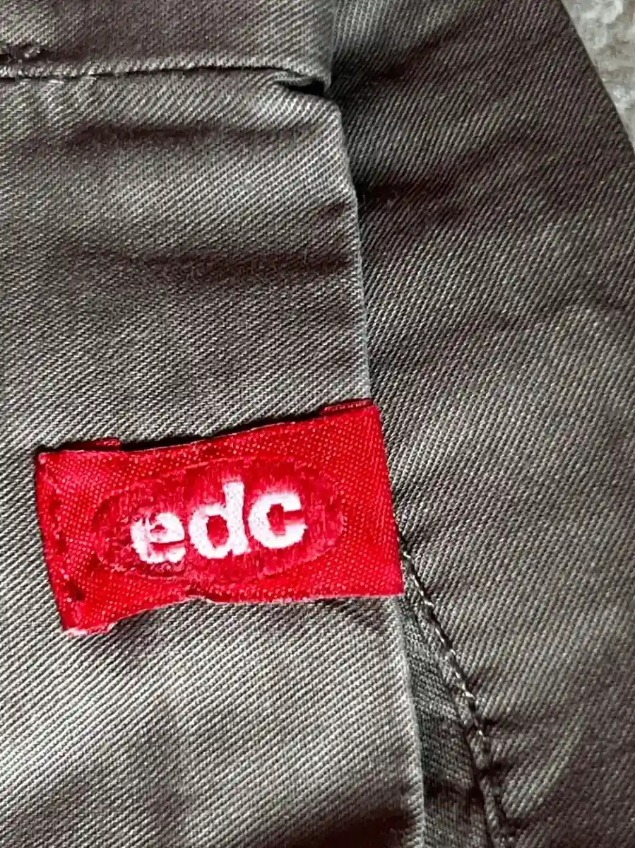 EDC BY ESPRIT Cargo Shorts Bild 4