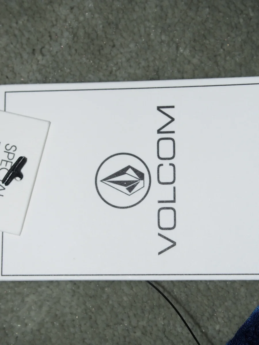 VOLCOM Sommerkleid Bild 3