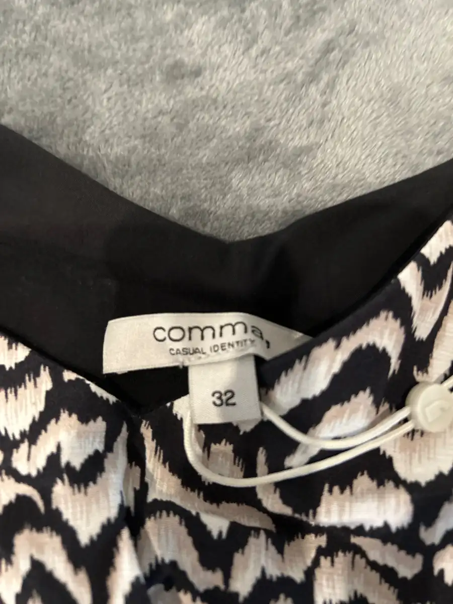 COMMA Sommerkleid Bild 2