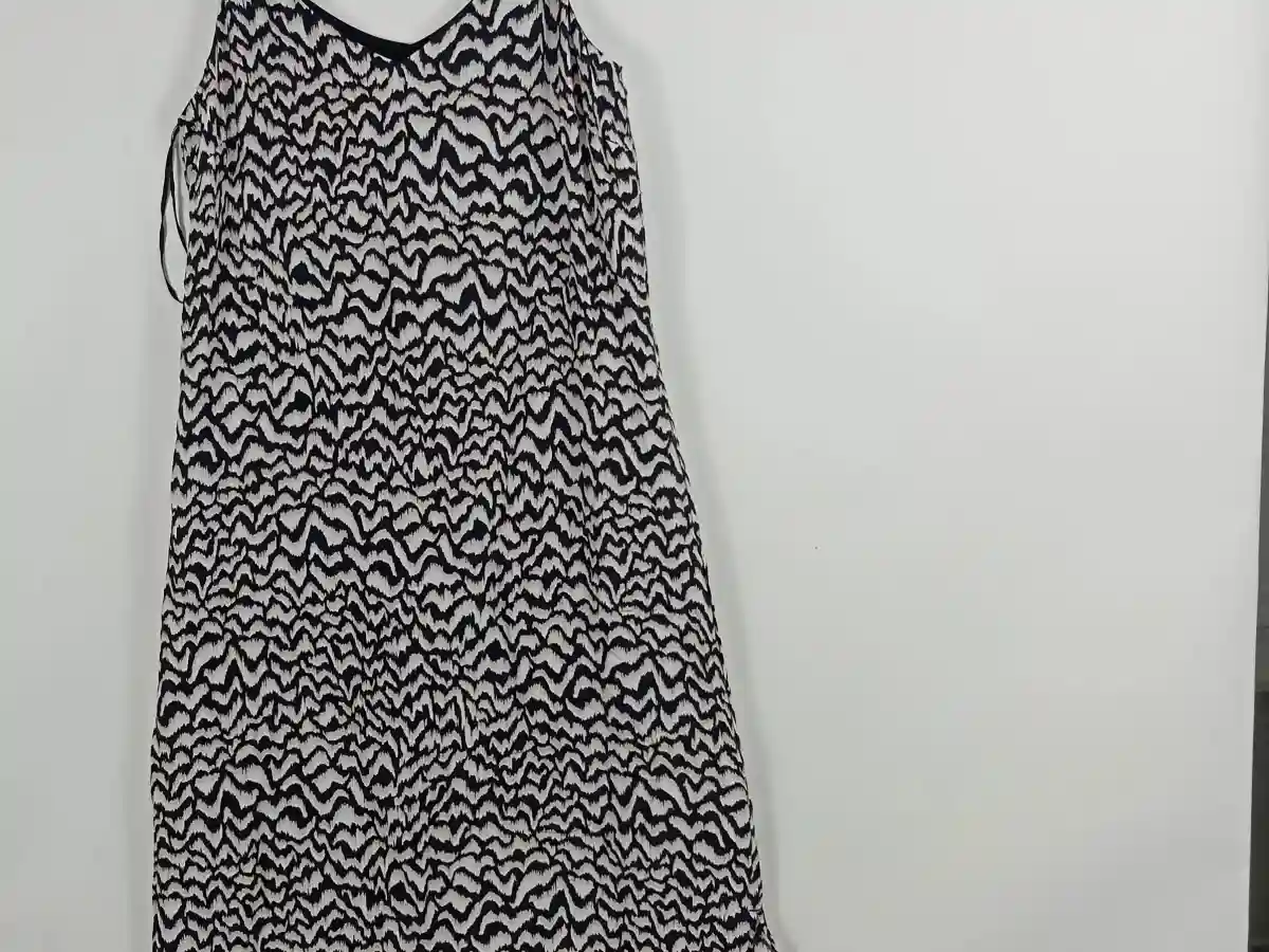 COMMA Sommerkleid Bild 5