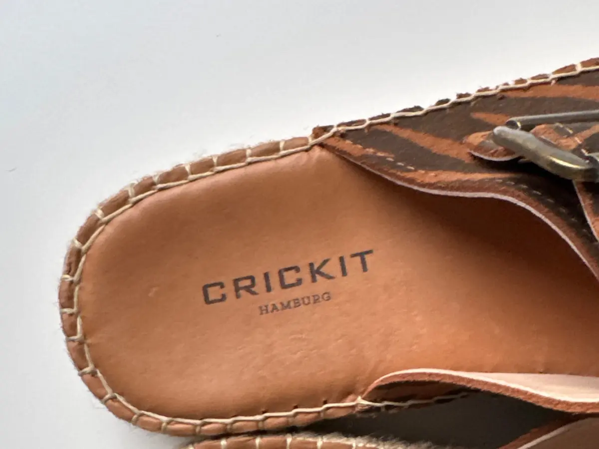 CRICKIT Sandalen Bild 4