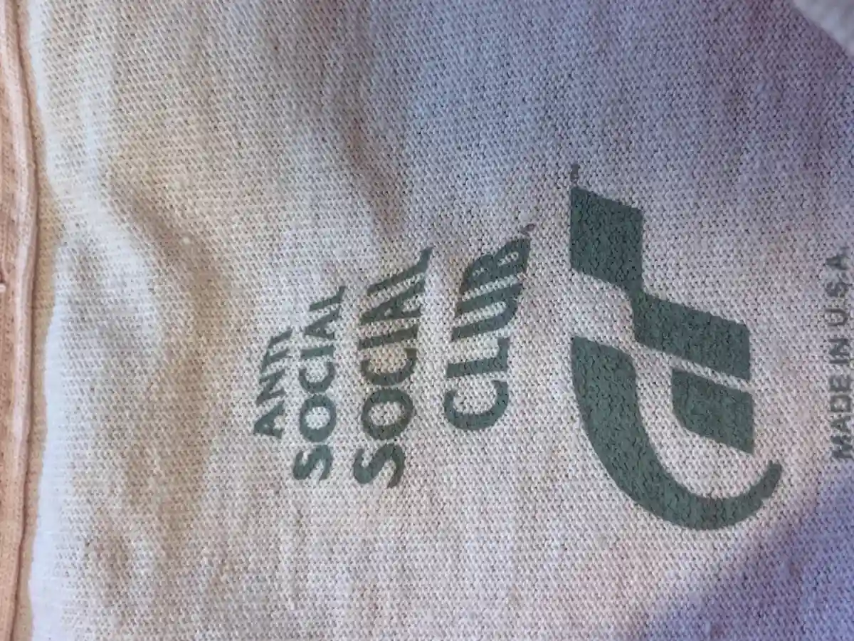 ANTI SOCIAL SOCIAL CLUB T-Shirt Bild 6