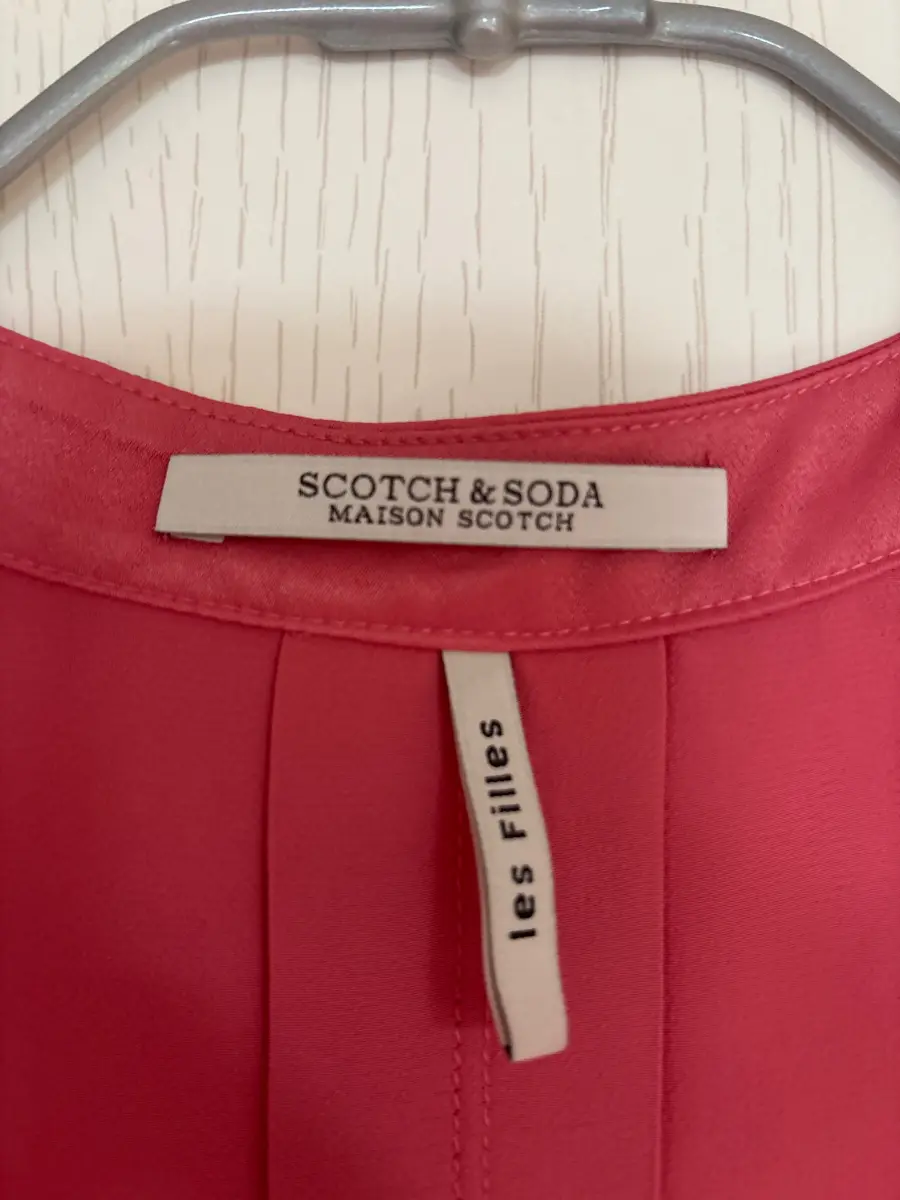 SCOTCH & SODA Top Bild 6
