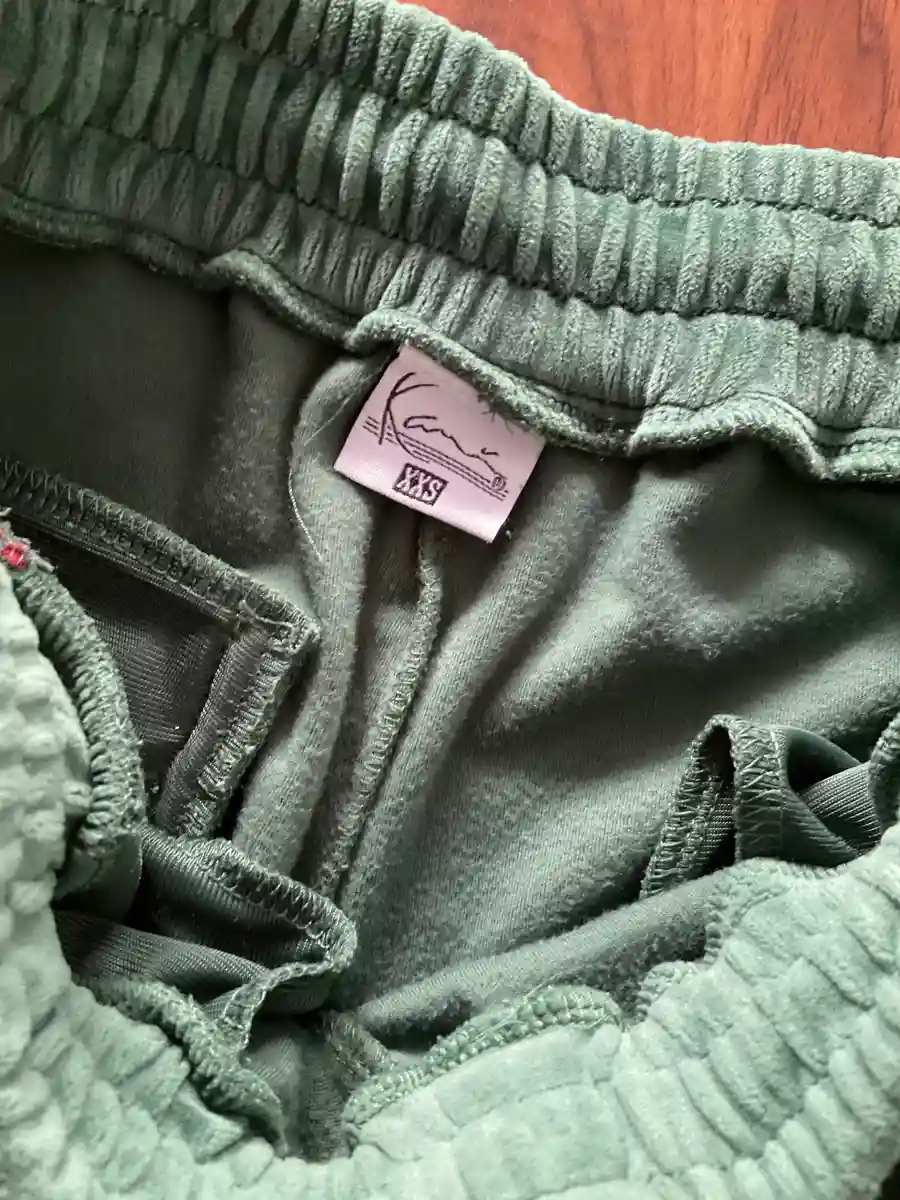 KARL KANI Jogginghose Bild 6