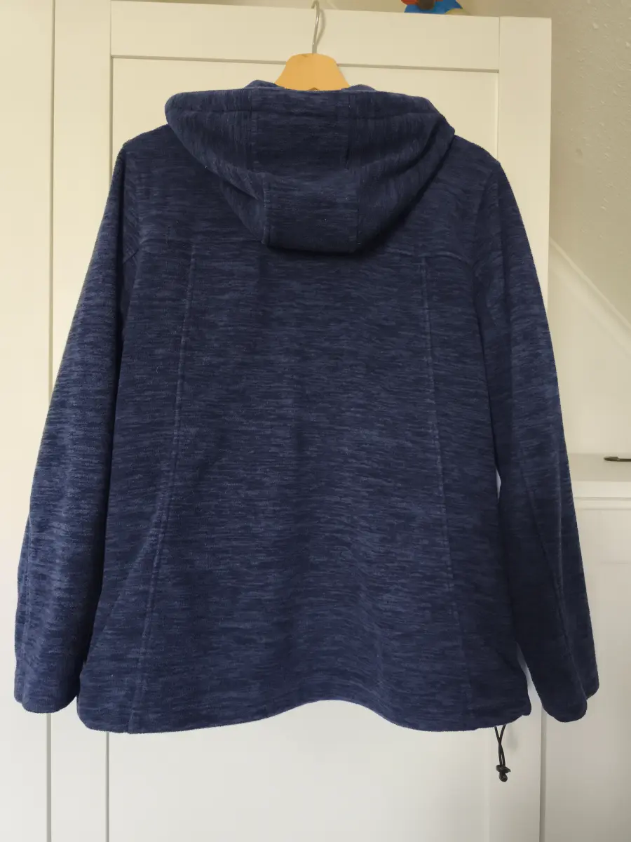 FIRST B Sweatjacke Bild 2