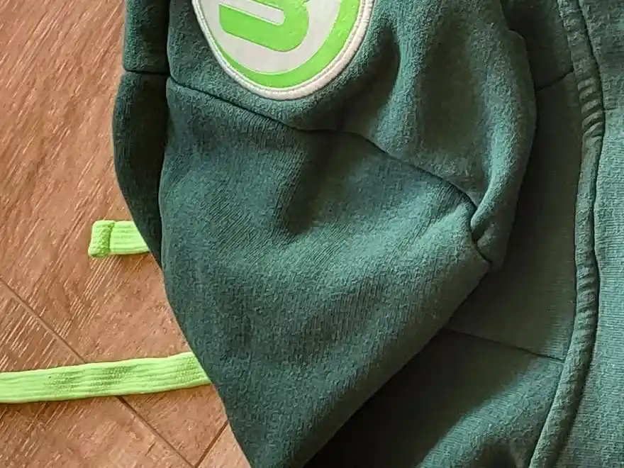 VFL WOLFSBURG Kapuzenpullover Bild 3