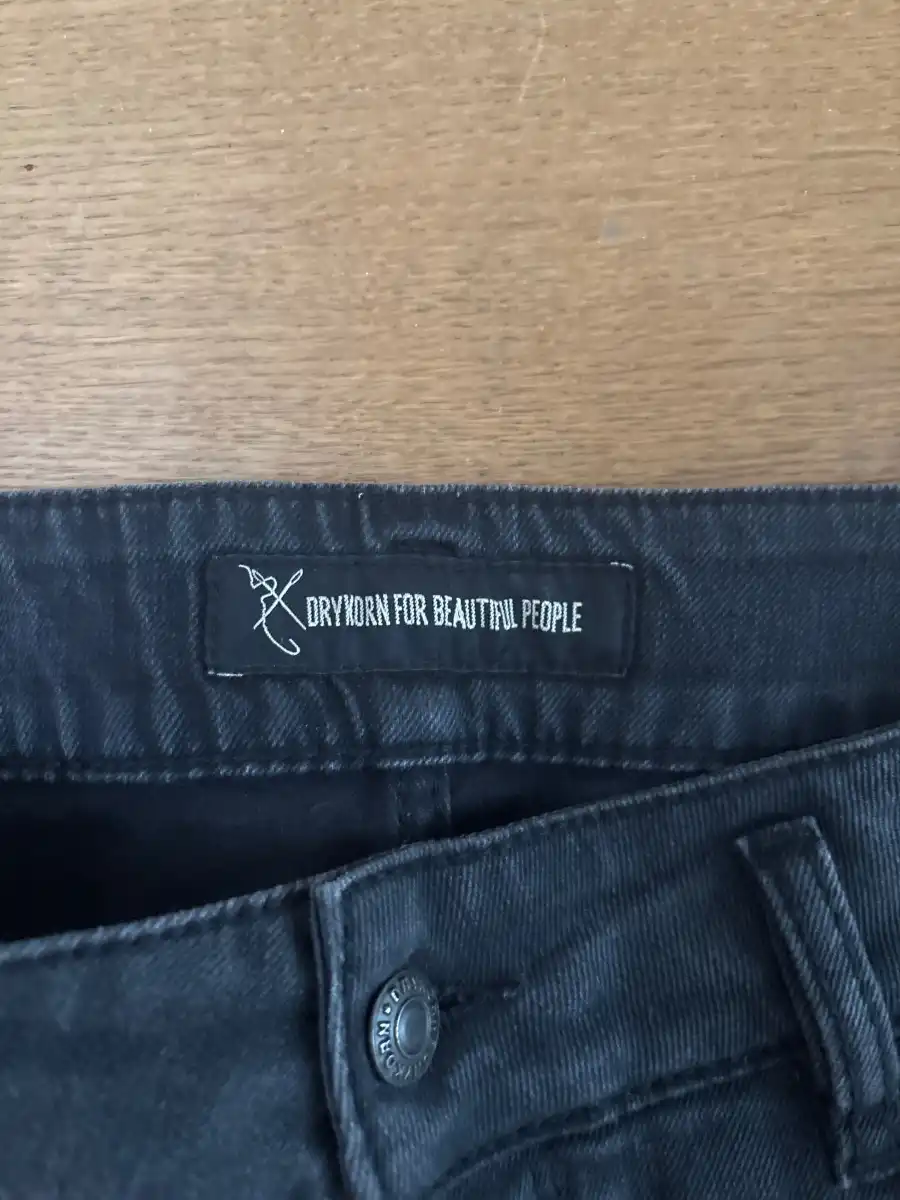 DRYKORN Jeans Shorts Bild 4
