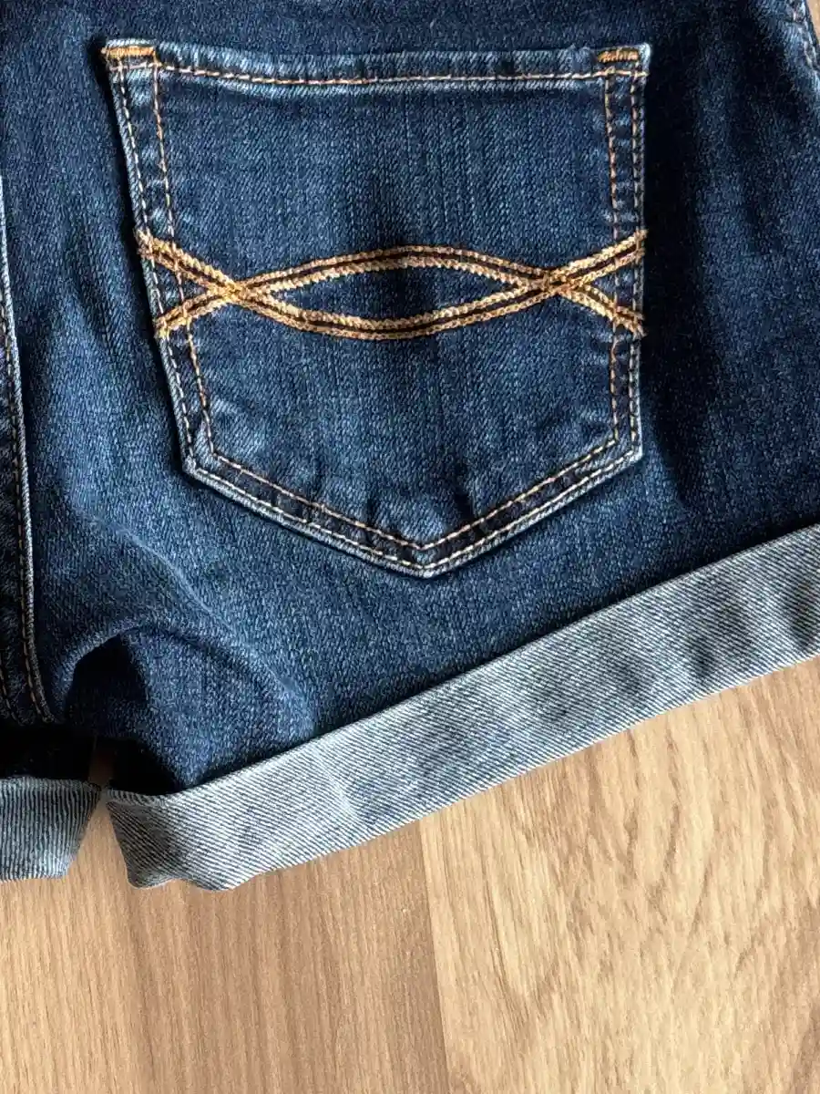 ABERCROMBIE & FITCH Jeans Shorts Bild 2
