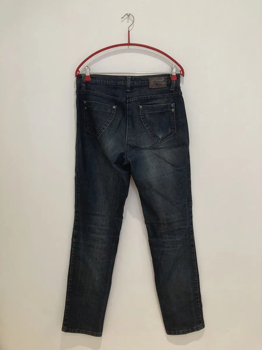 BRAX Destroyed Jeans Bild 2